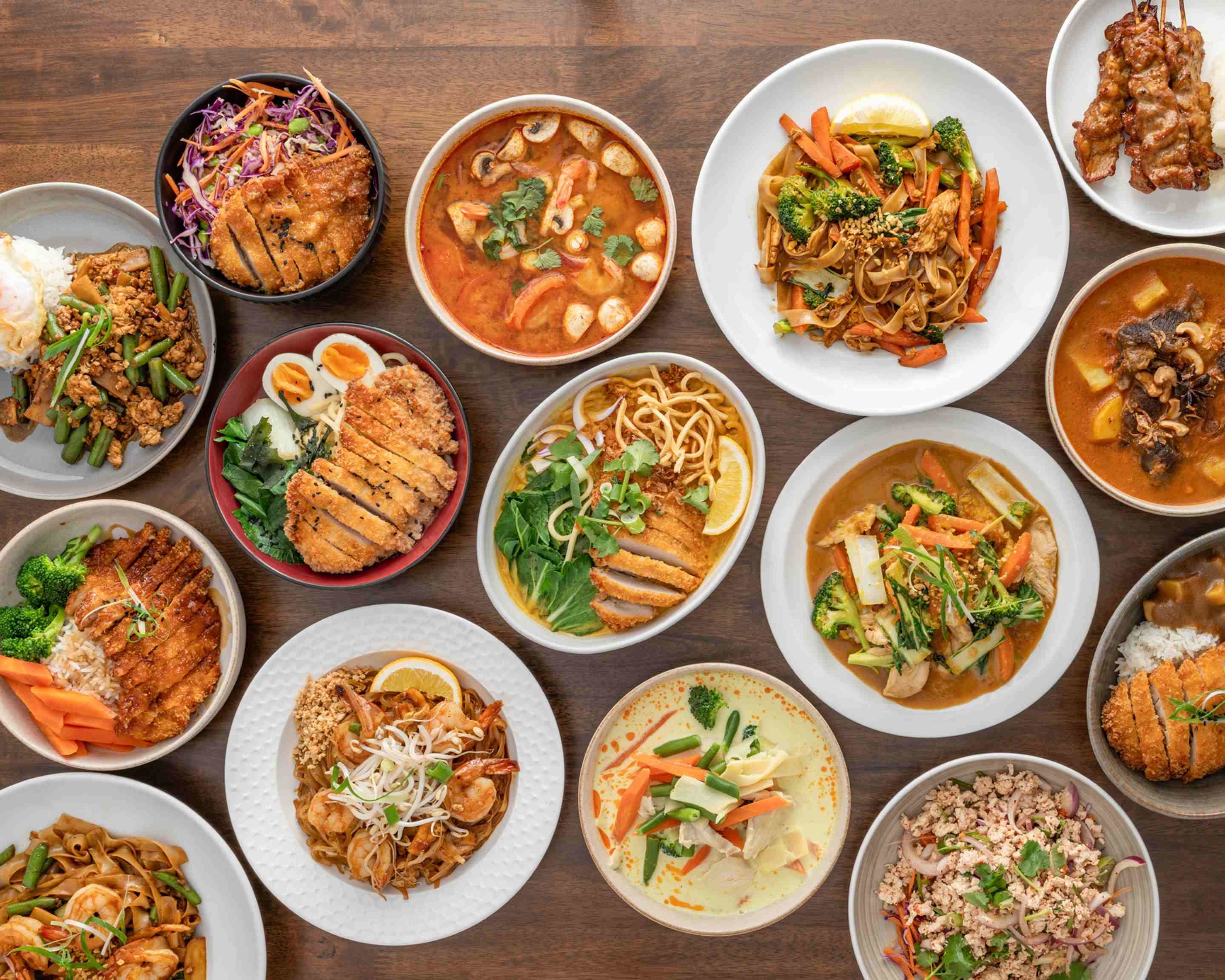 Get Bamboo Asian Express delivered to your door with Delivereasy