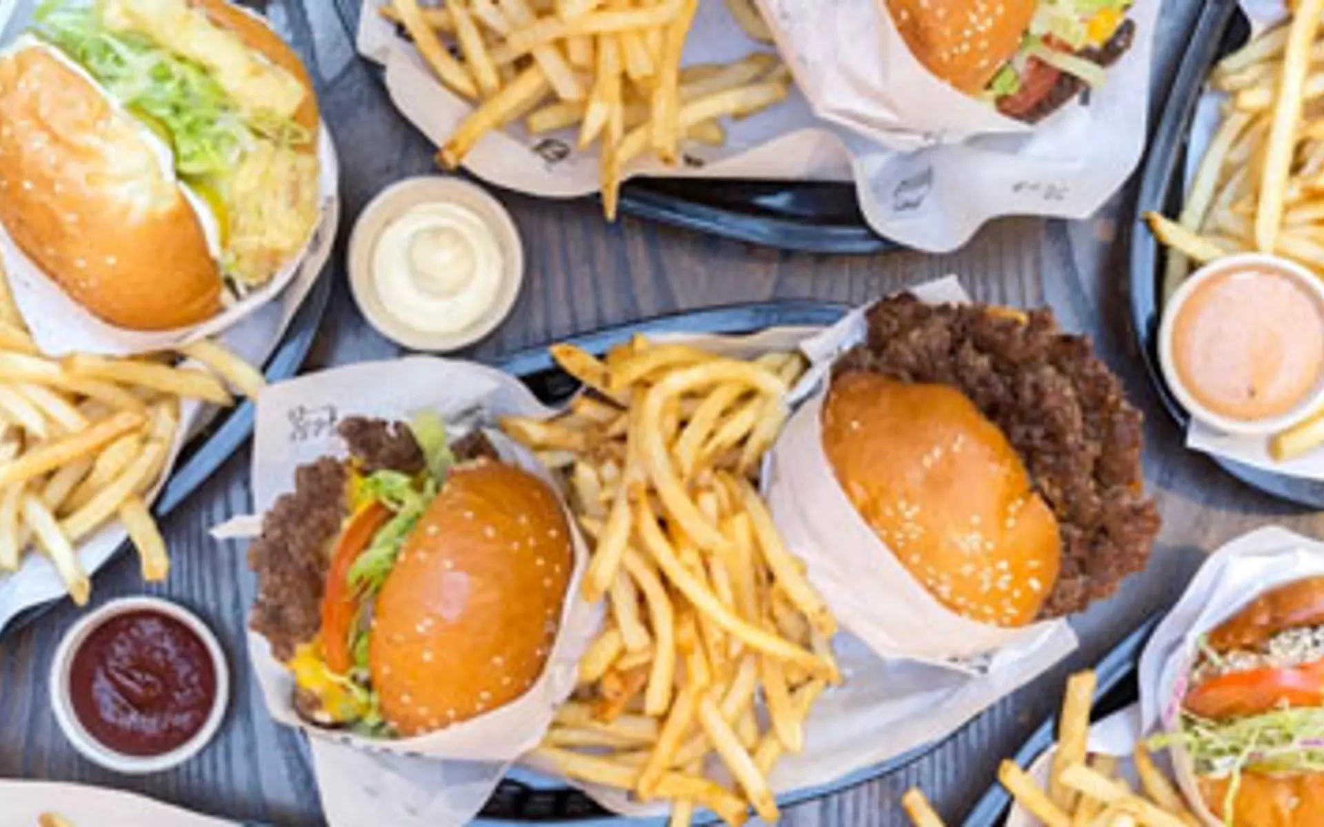 Get Burger Boys delivered to your door with Delivereasy