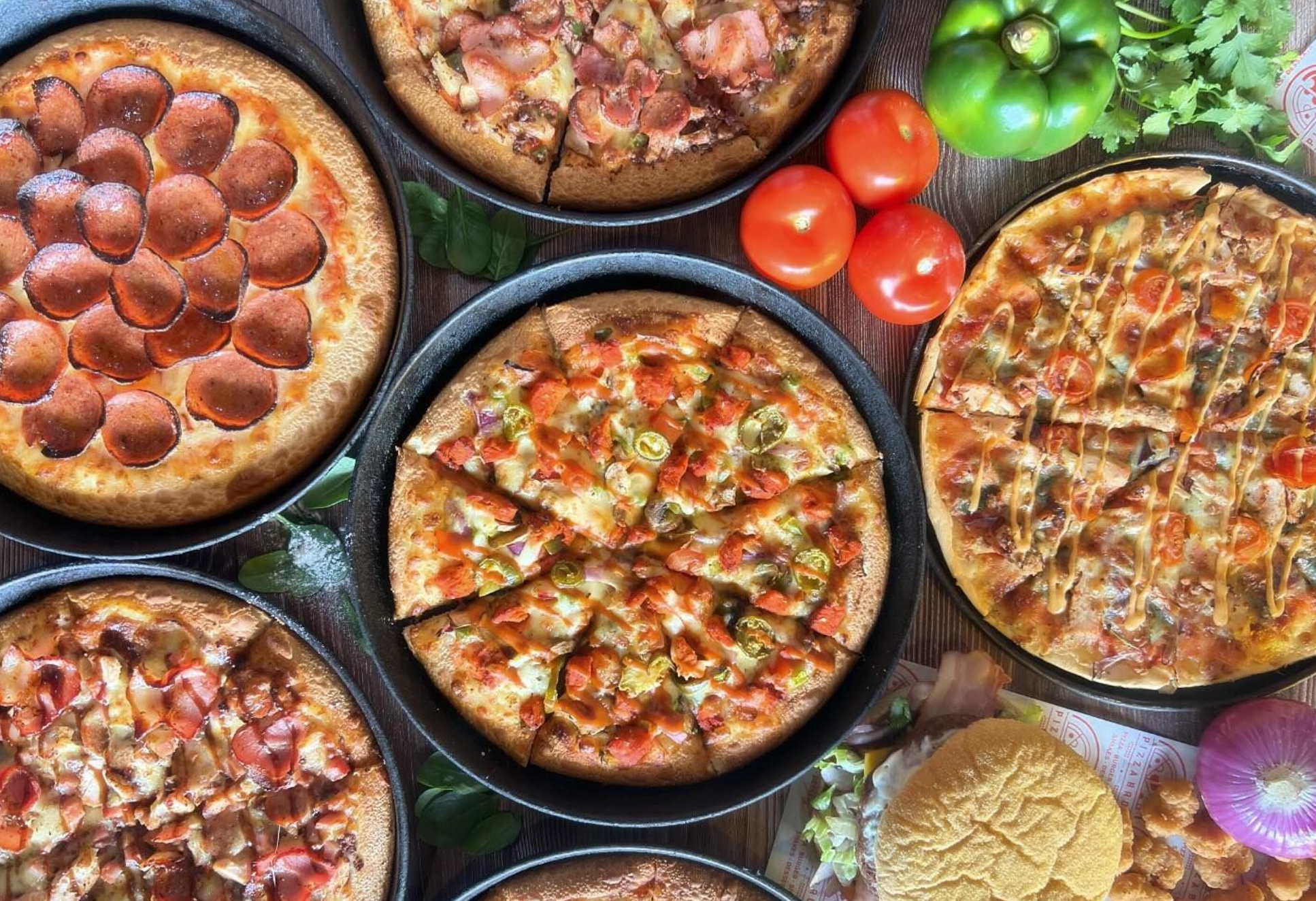 Get Crust & Curry Wanganui East delivered to your door with Delivereasy