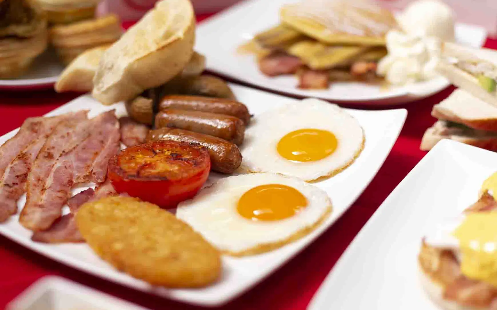 Get Master Fried Chicken (Queen St) delivered to your door with Delivereasy